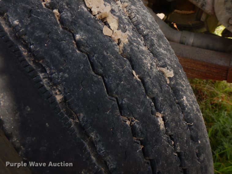 image for item FN9321 1980 Kenworth W900  semi truck