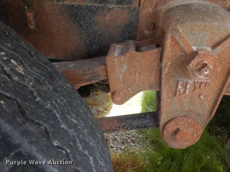 image for item FN9321 1980 Kenworth W900  semi truck