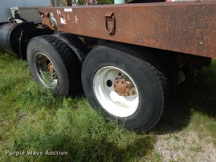 image for item FN9321 1980 Kenworth W900  semi truck