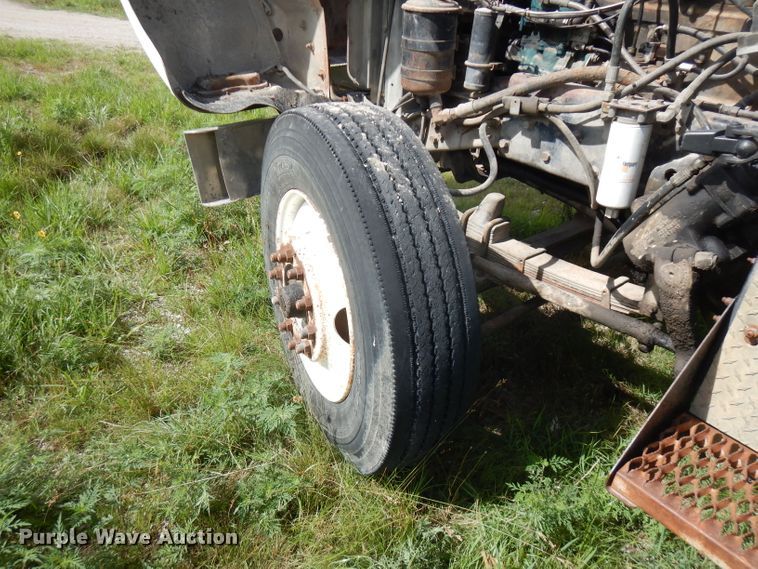 image for item FN9321 1980 Kenworth W900  semi truck