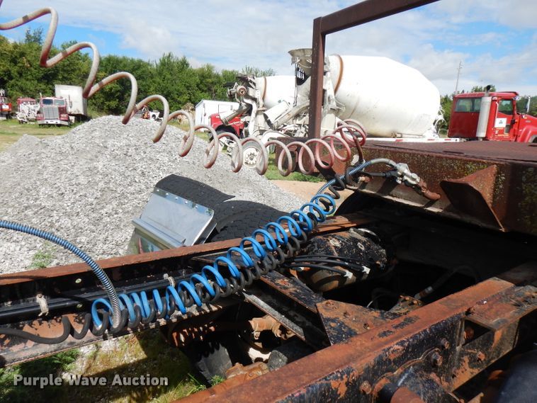 image for item FN9321 1980 Kenworth W900  semi truck