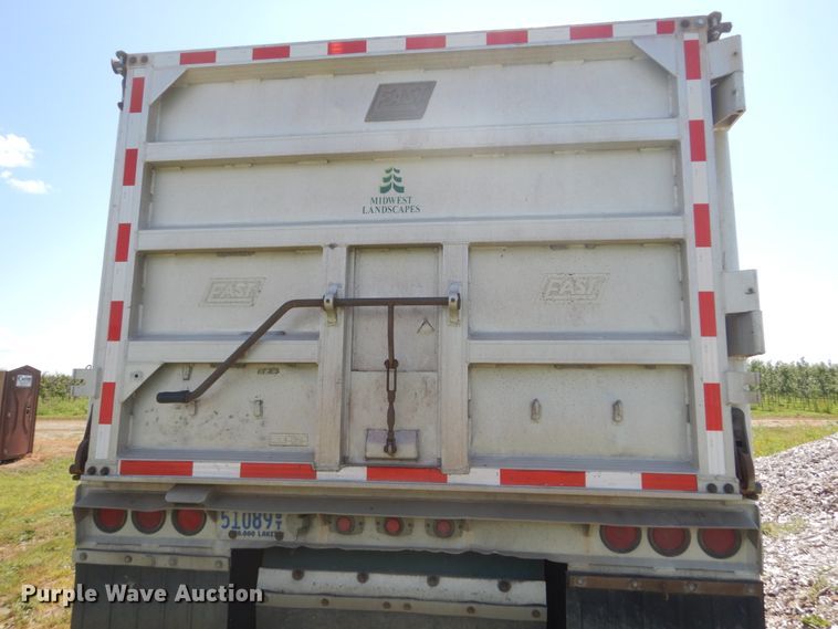 image for item FT9019 1996 East end dump trailer