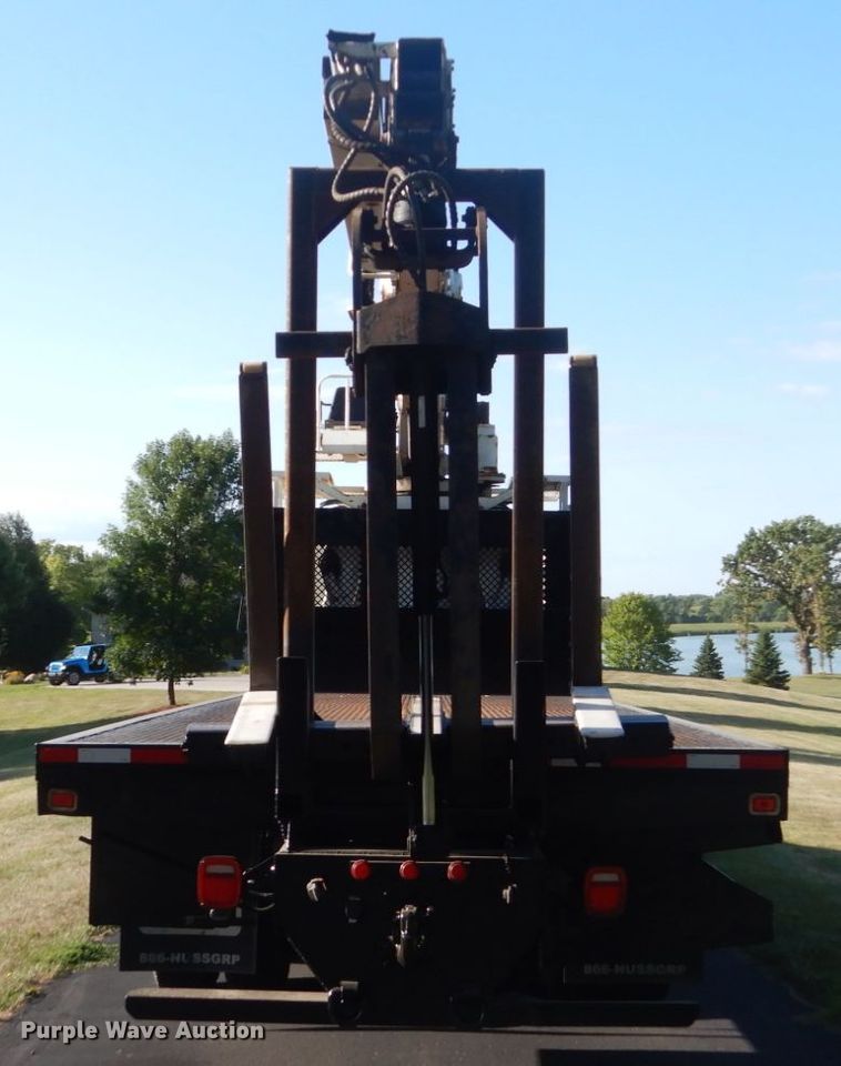 image for item FT9021 2004 Mack Granite  crane truck