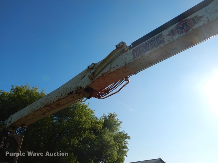 image for item FT9021 2004 Mack Granite  crane truck