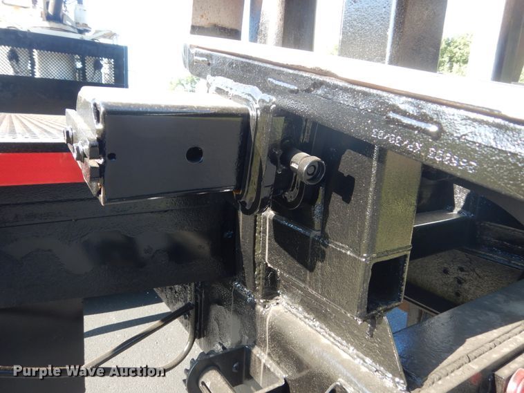 image for item FT9021 2004 Mack Granite  crane truck