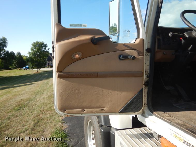 image for item FT9021 2004 Mack Granite  crane truck