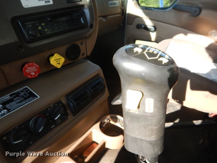 image for item FT9021 2004 Mack Granite  crane truck