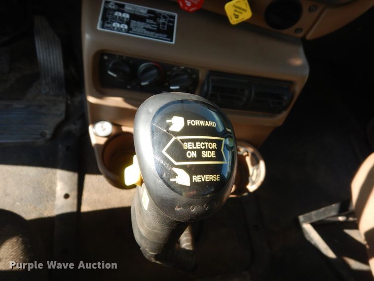 image for item FT9021 2004 Mack Granite  crane truck