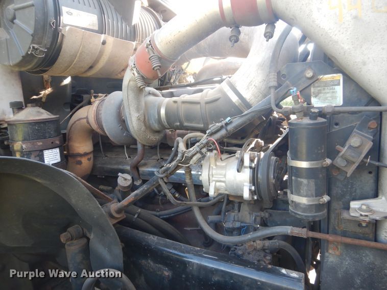 image for item FT9021 2004 Mack Granite  crane truck