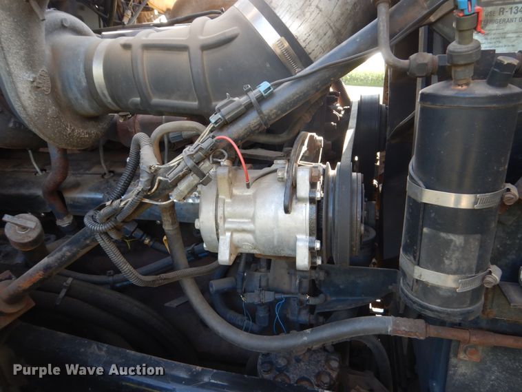 image for item FT9021 2004 Mack Granite  crane truck