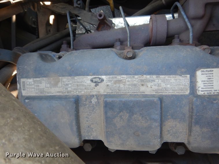 image for item FT9021 2004 Mack Granite  crane truck