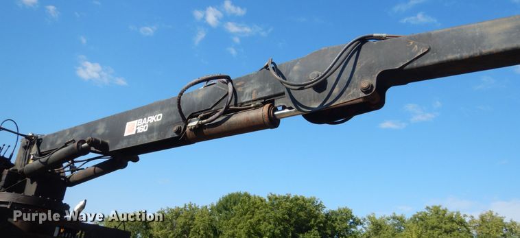 image for item FT9022 2005 Mack Granite  grapple truck