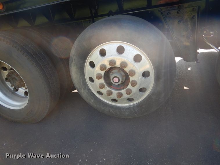 image for item FT9022 2005 Mack Granite  grapple truck