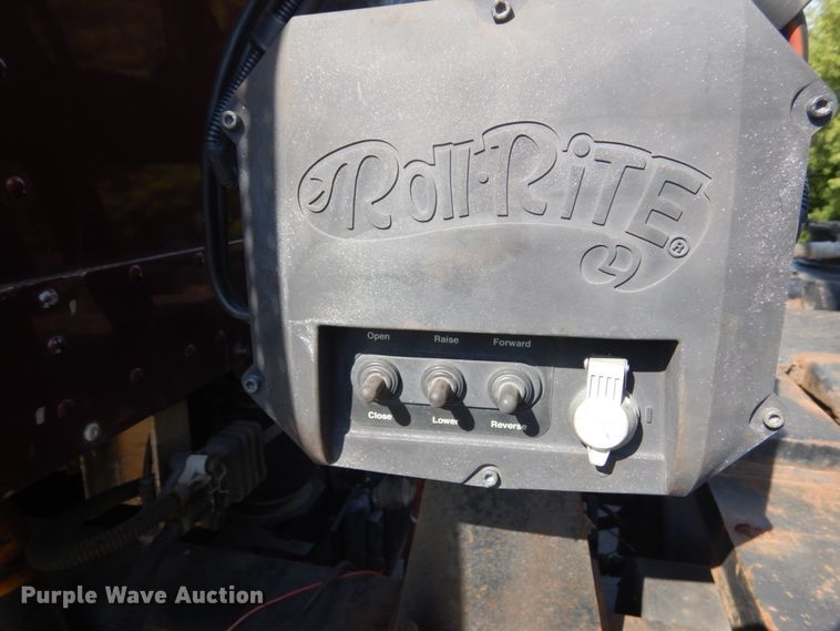 image for item FT9023 1998 Freightliner FLD  hook lift truck