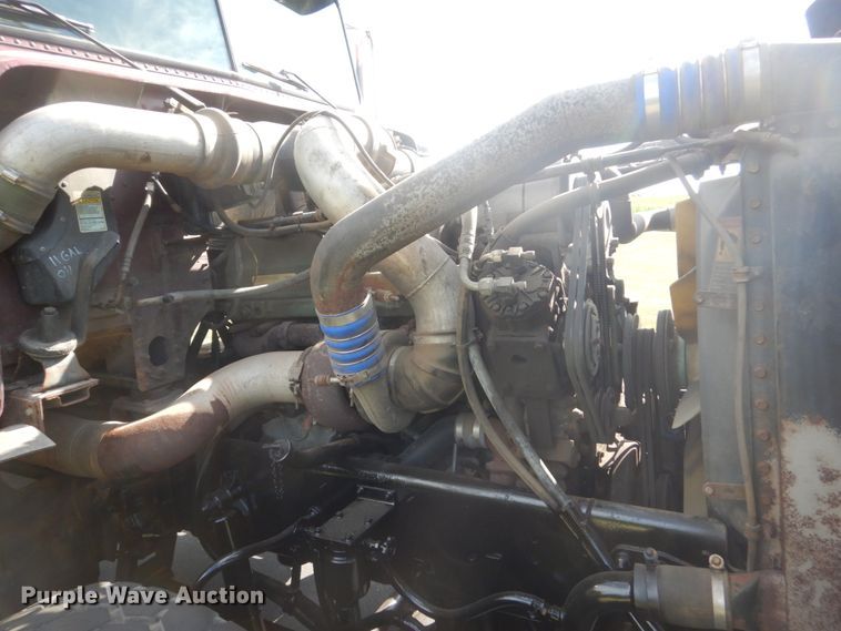 image for item FT9023 1998 Freightliner FLD  hook lift truck