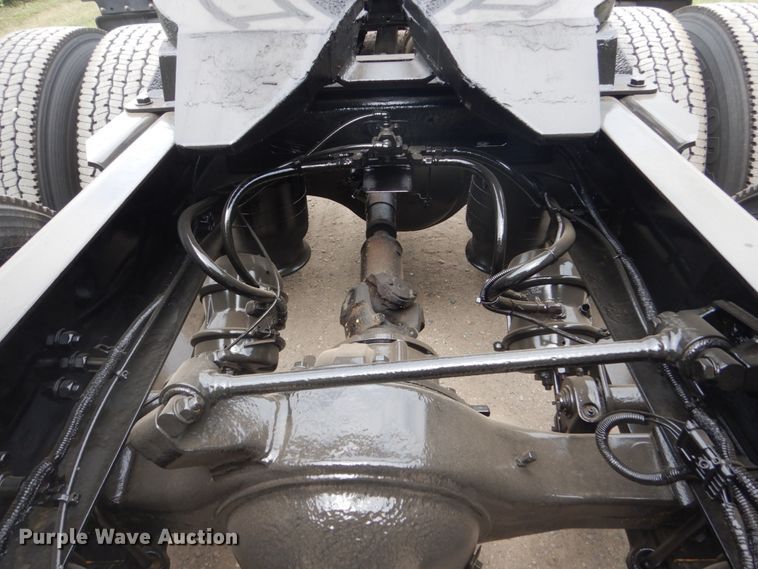 image for item FT9031 2008 Freightliner Century Class  semi truck