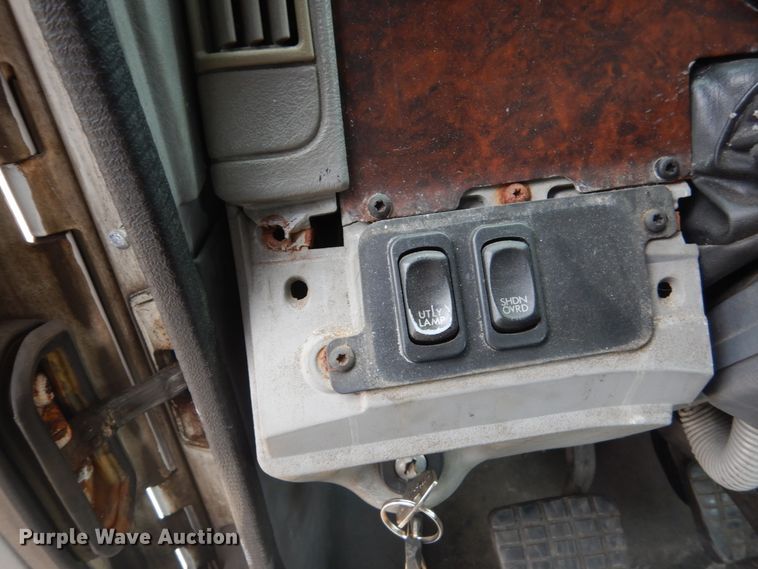 image for item FT9031 2008 Freightliner Century Class  semi truck