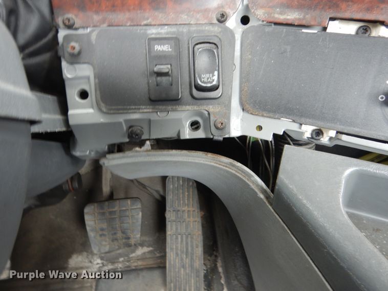 image for item FT9031 2008 Freightliner Century Class  semi truck