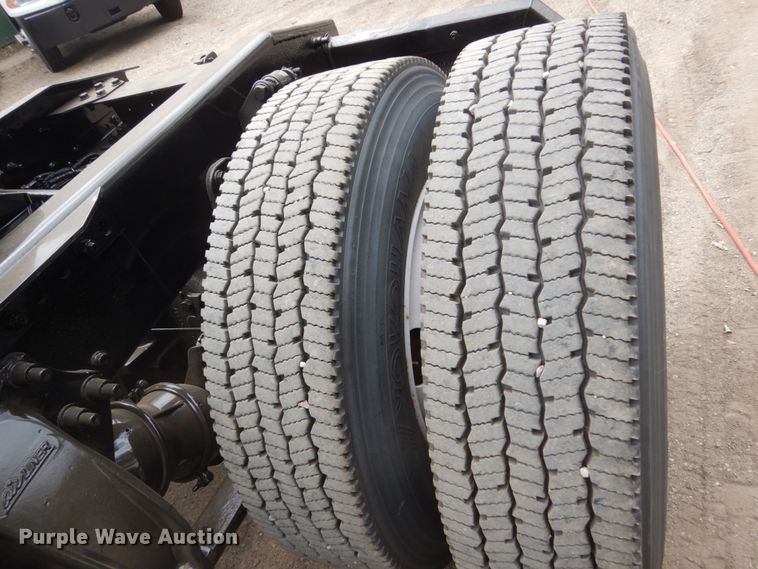 image for item FT9031 2008 Freightliner Century Class  semi truck