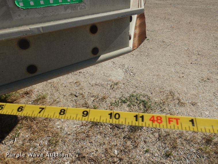 image for item GE9456 1991 Barrett 90L6369 Cattle Pot livestock trailer