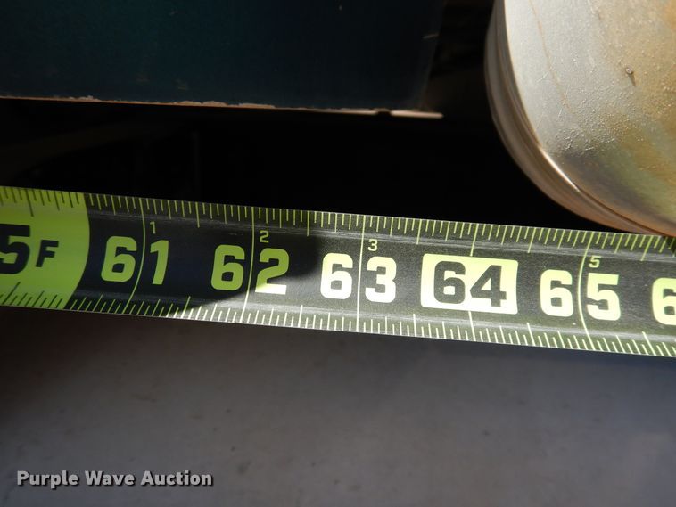 image for item GE9461 2000 Freightliner FLD120  semi truck