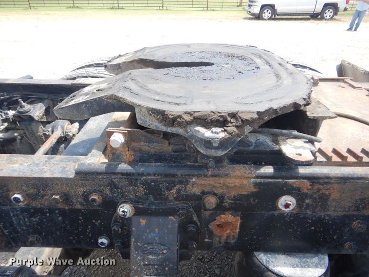 image for item GM9095 1993 Peterbilt 379  semi truck