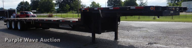 image for item GM9101 2012 Fontaine HCVSD22TAF flatbed trailer