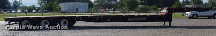 image for item GM9101 2012 Fontaine HCVSD22TAF flatbed trailer