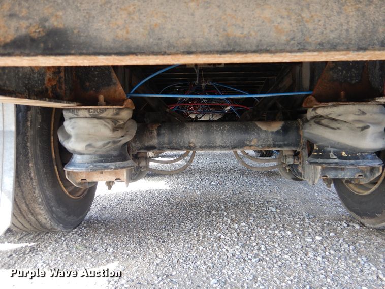 image for item GM9101 2012 Fontaine HCVSD22TAF flatbed trailer