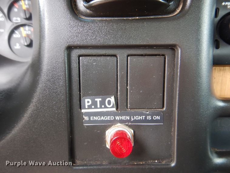 image for item GM9106 2004 GMC C7500  Crew Cab flat dump bed truck