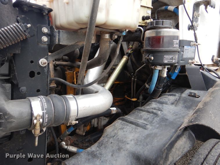 image for item GM9106 2004 GMC C7500  Crew Cab flat dump bed truck