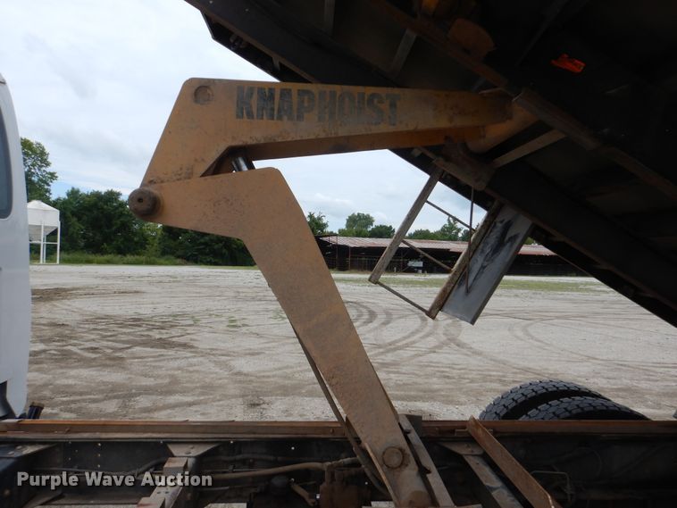 image for item GM9106 2004 GMC C7500  Crew Cab flat dump bed truck