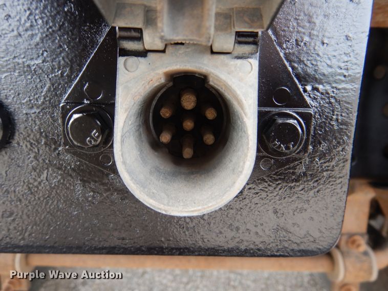 image for item GM9106 2004 GMC C7500  Crew Cab flat dump bed truck