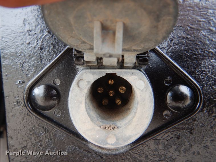 image for item GM9106 2004 GMC C7500  Crew Cab flat dump bed truck