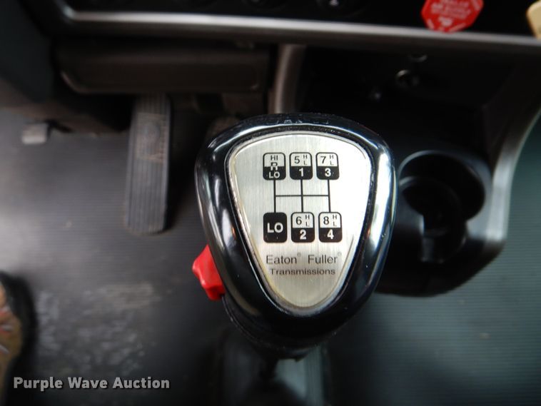 image for item GM9113 2012 Kenworth T660  semi truck