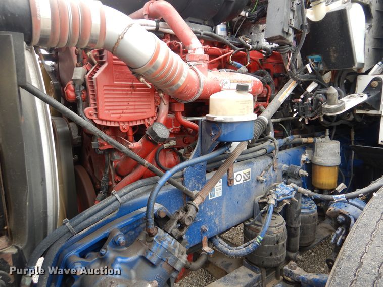 image for item GM9113 2012 Kenworth T660  semi truck