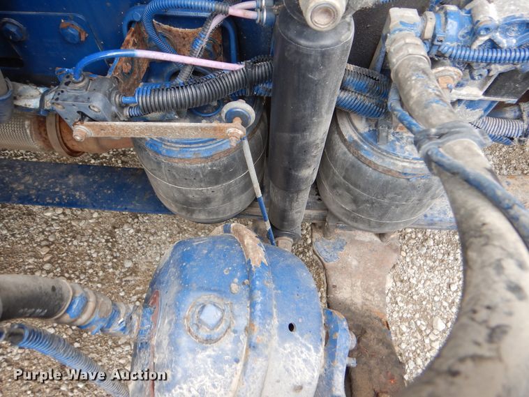 image for item GM9113 2012 Kenworth T660  semi truck