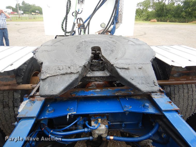 image for item GM9113 2012 Kenworth T660  semi truck