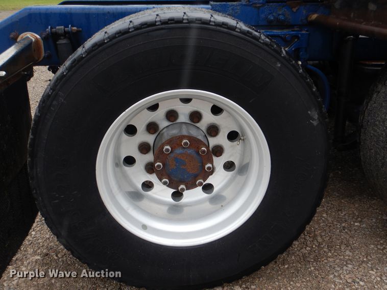 image for item GM9113 2012 Kenworth T660  semi truck