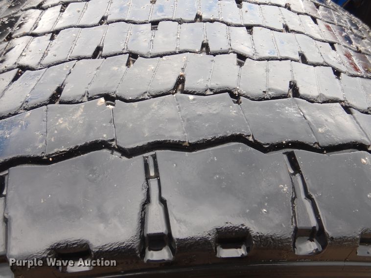 image for item GM9113 2012 Kenworth T660  semi truck