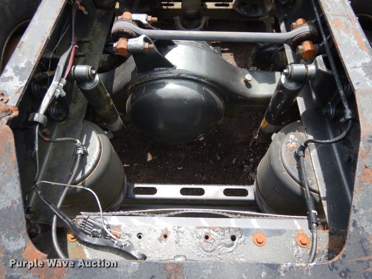 image for item HA9366 1996 Volvo WIA  semi truck