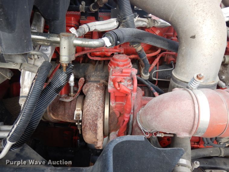 image for item HA9392 2015 International ProStar  semi truck