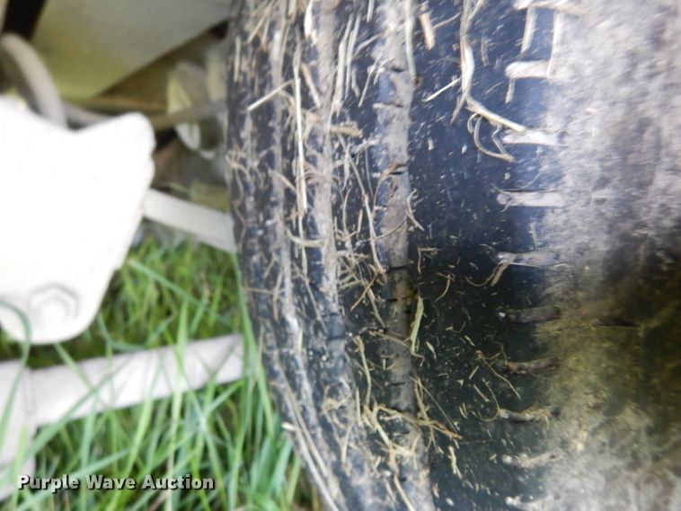 image for item HA9427 1974 Muv-All 4534A drop deck equipment trailer