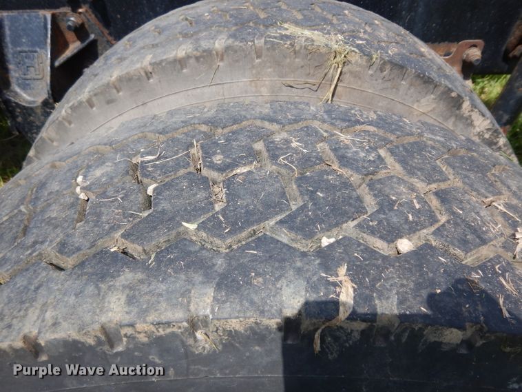 image for item HA9428 2007 Freightliner Business Class M2  truck cab and chassis