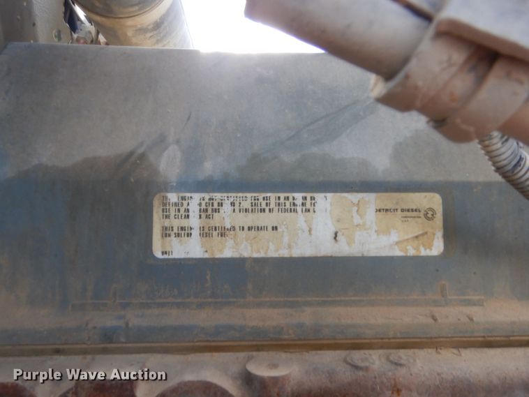 image for item HB9284 1997 Freightliner FLD  semi truck