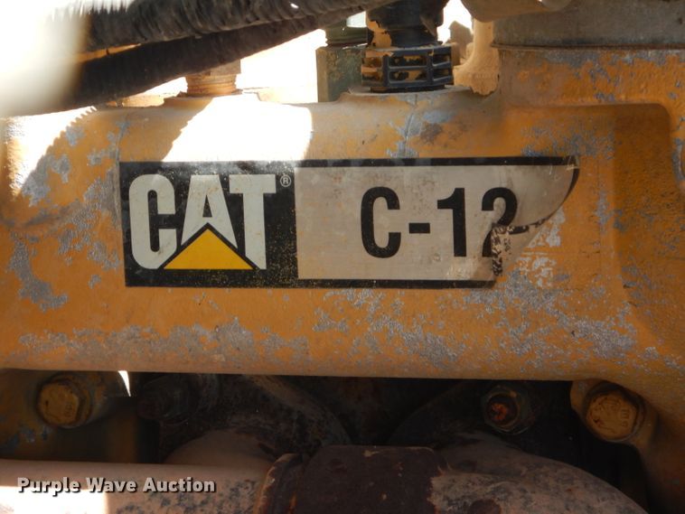 image for item HC9057 1988 Ford AT9513  semi truck