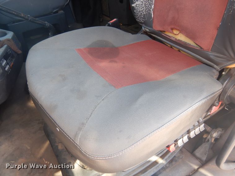 image for item HM9238 2012 International ProStar  semi truck