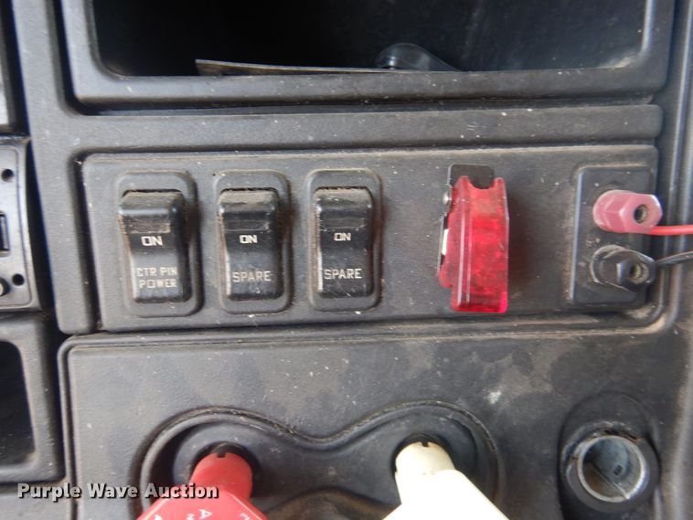 image for item HM9238 2012 International ProStar  semi truck