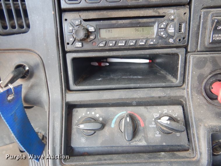 image for item HM9238 2012 International ProStar  semi truck