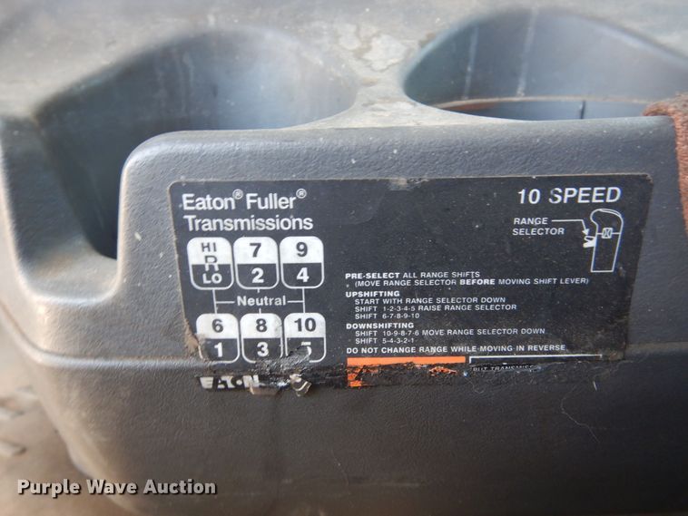 image for item HM9238 2012 International ProStar  semi truck